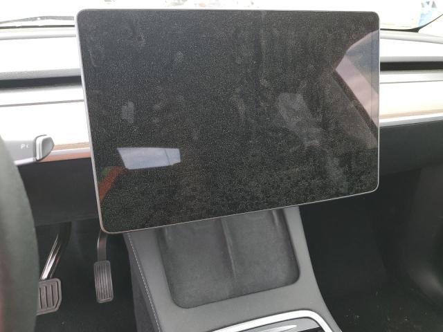 Photo 9 from auction – 2022 TESLA MODEL Y with VIN 7SAYGDEE1NF490650