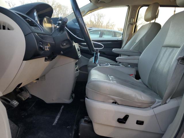 Photo 7 from auction – 2014 CHRYSLER TOWN & COU with VIN 2C4RC1CG5ER143360