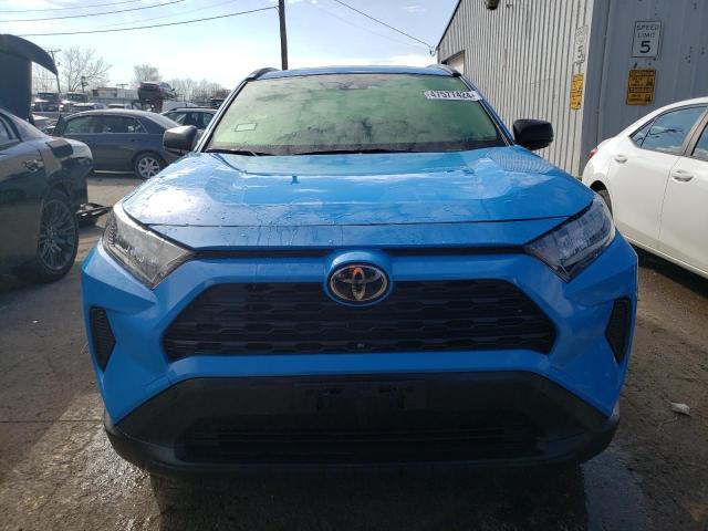 Photo 5 from auction – 2019 TOYOTA RAV4 LE with VIN JTMF1RFV6KD013152