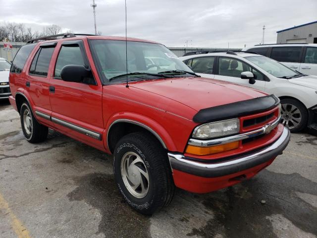 Photo 4 from auction – 2000 CHEVROLET BLAZER with VIN 1GNDT13W8Y2165557
