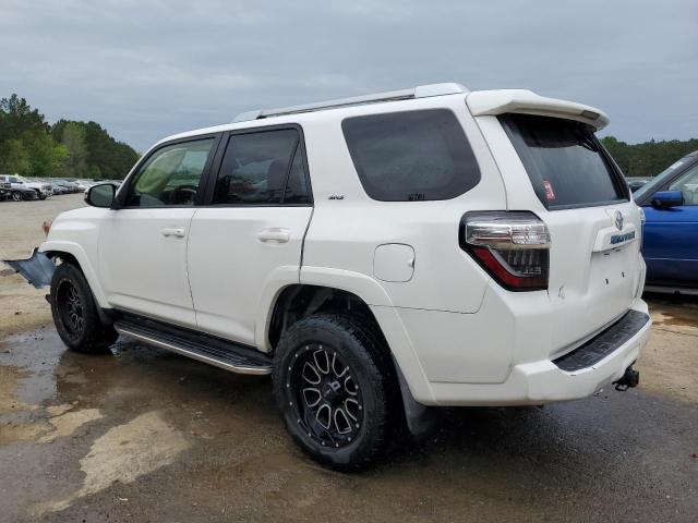Photo 2 from auction – 2015 TOYOTA 4RUNNER SR with VIN JTEZU5JR6F5094821