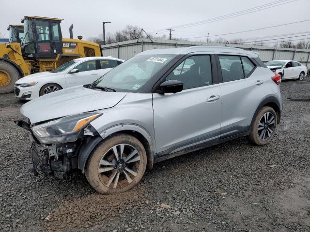 NISSAN KICKS S 2019 with VIN 3N1CP5CU2KL498652 - Photo from auction