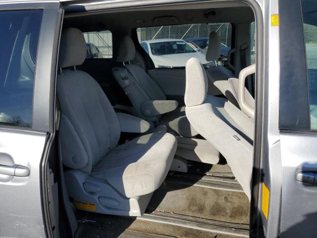 Photo 11 from auction – 2012 TOYOTA SIENNA LE with VIN 5TDKK3DC5CS185303