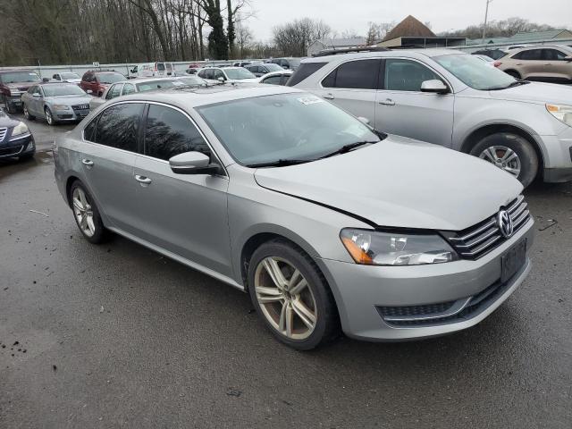 Photo 4 from auction – 2014 VOLKSWAGEN PASSAT SE with VIN 1VWBT7A38EC091376