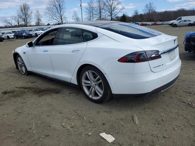 Photo 2 from auction – 2015 TESLA MODEL S 70 with VIN 5YJSA1S21FF090019
