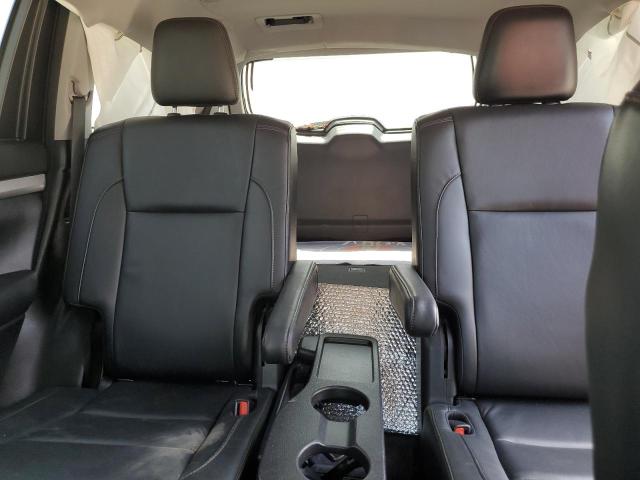 Photo 10 from auction – 2017 TOYOTA HIGHLANDER with VIN 5TDKZRFH4HS198588