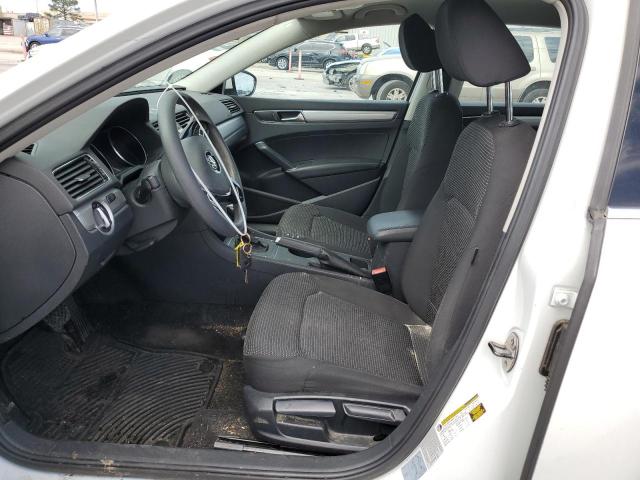 Photo 7 from auction – 2017 VOLKSWAGEN PASSAT S with VIN 1VWAT7A34HC050596