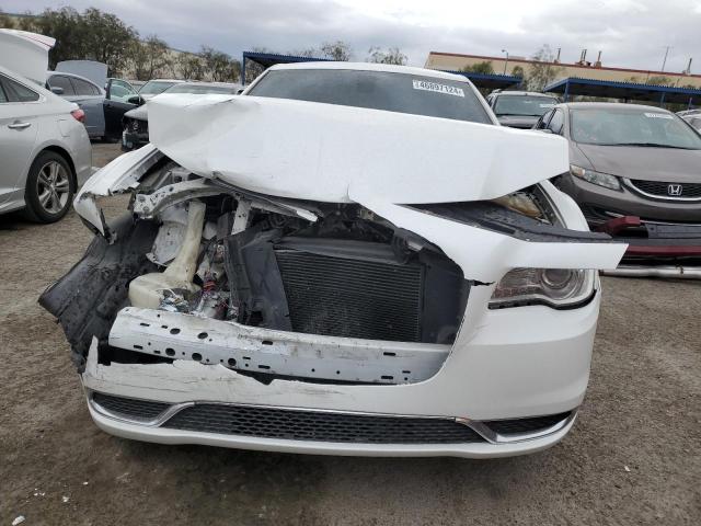 Photo 5 from auction – 2015 CHRYSLER 300 LIMITE with VIN 2C3CCAAG7FH931464
