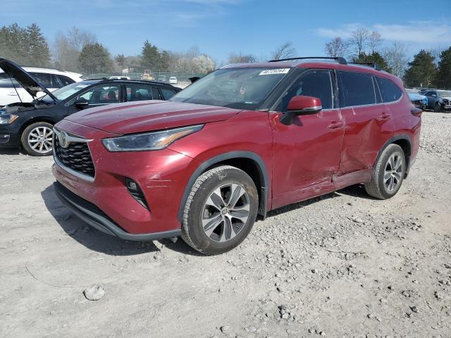 TOYOTA HIGHLANDER 2021 with VIN 5TDGZRAH7MS040799 - Photo from auction
