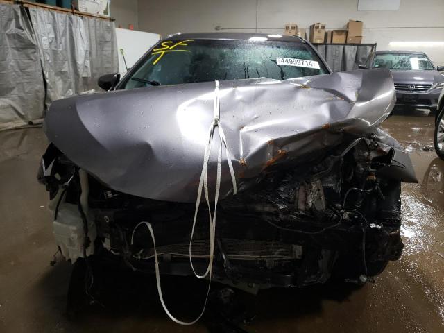 Photo 5 from auction – 2017 TOYOTA CAMRY LE with VIN 4T1BF1FK0HU414689