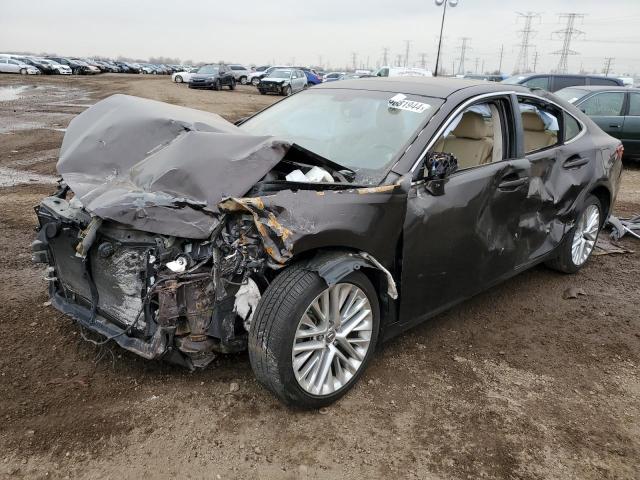 LEXUS ES 350 2013 مع رقم تعريف المركبة JTHBK1GGXD2077611 - صورة من المزاد