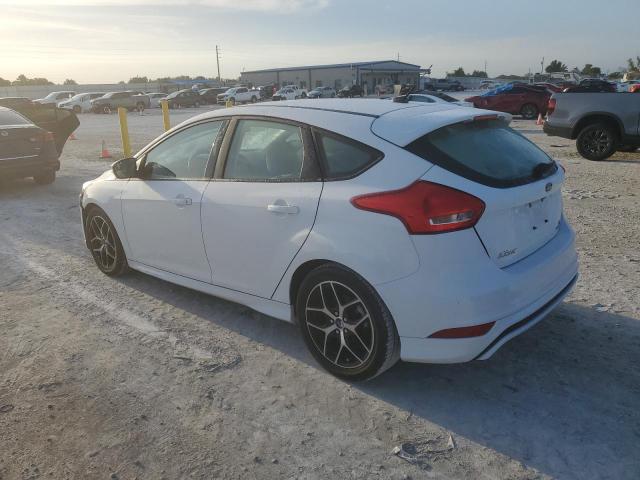 Photo 2 from auction – 2016 FORD FOCUS SE with VIN 1FADP3K25GL335573