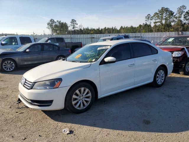 VOLKSWAGEN PASSAT S 2015 with VIN 1VWAT7A38FC063445 - Photo from auction