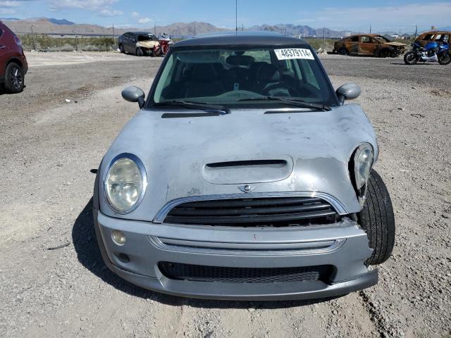 Photo 5 from auction – 2004 MINI COOPER S with VIN WMWRE33404TD89364