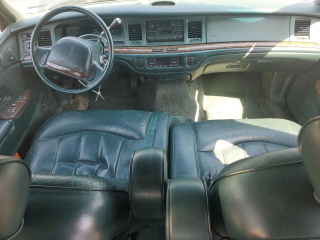 Photo 8 from auction – 1995 LINCOLN TOWN CAR E with VIN 1LNLM81W4SY680911
