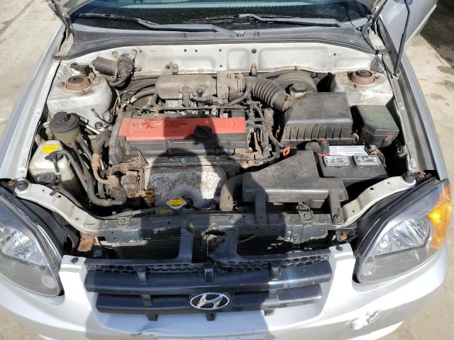 Photo 11 from auction – 2004 HYUNDAI ACCENT GL with VIN KMHCG35C84U302255