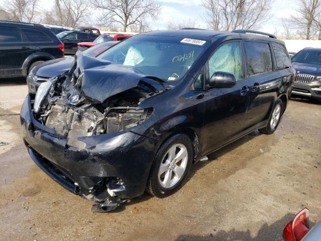 TOYOTA SIENNA LE 2015 with VIN 5TDKK3DC5FS572762 - Photo from auction