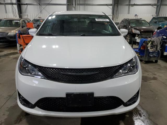 Photo 5 from auction – 2020 CHRYSLER PACIFICA T with VIN 2C4RC1FG2LR110017