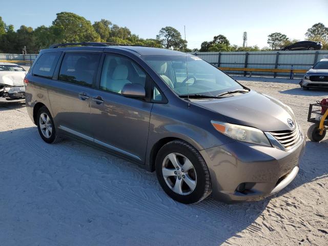 Photo 4 from auction – 2011 TOYOTA SIENNA with VIN 5TDKK3DC6BS094183
