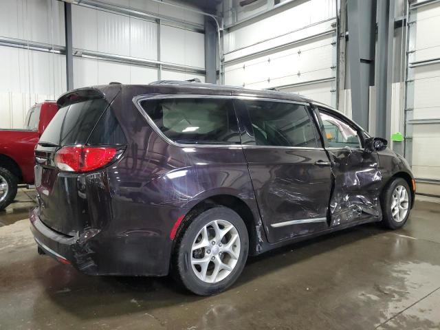 Photo 3 from auction – 2017 CHRYSLER PACIFICA T with VIN 2C4RC1EG5HR550905