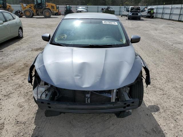 Photo 5 from auction – 2017 NISSAN SENTRA S with VIN 3N1AB7AP2HY381745