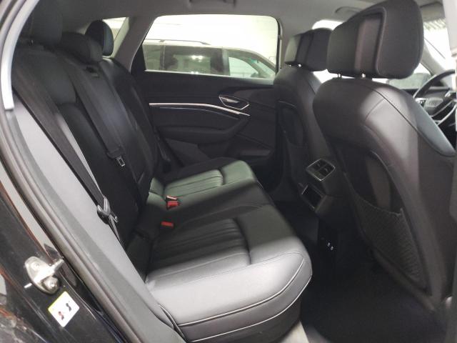 Photo 10 from auction – 2021 AUDI E-TRON PRE with VIN WA1LAAGE3MB027148