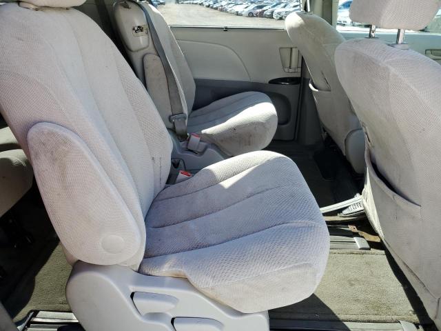 Photo 11 from auction – 2014 TOYOTA SIENNA LE with VIN 5TDKK3DC6ES410587