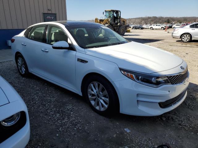 Photo 4 from auction – 2016 KIA OPTIMA EX with VIN 5XXGU4L38GG010428