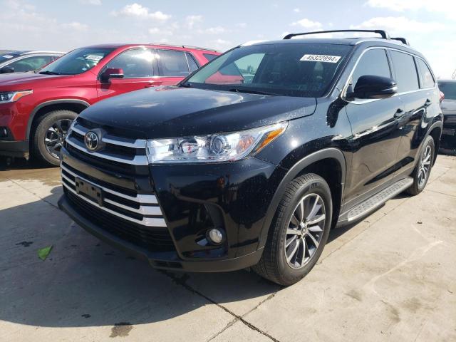 TOYOTA HIGHLANDER 2019 with VIN 5TDKZRFH9KS300135 - Photo from auction