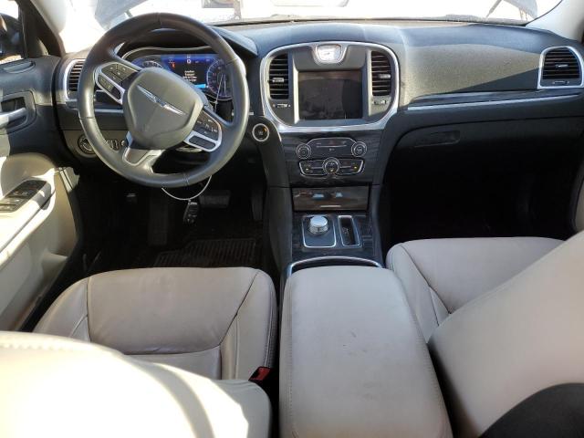 Photo 8 from auction – 2017 CHRYSLER 300 LIMITE with VIN 2C3CCAAG3HH521618
