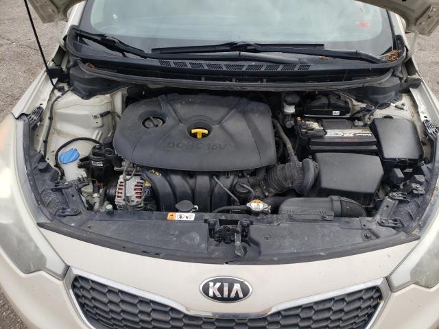 Photo 11 from auction – 2015 KIA FORTE LX with VIN KNAFK4A61F5372650