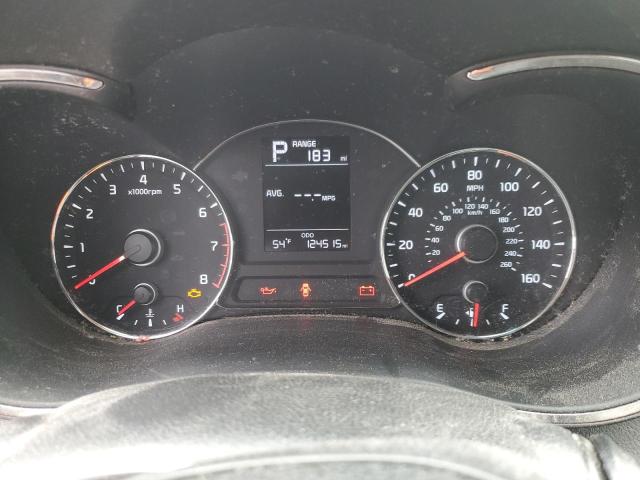Photo 9 from auction – 2017 KIA FORTE LX with VIN 3KPFK4A76HE108049