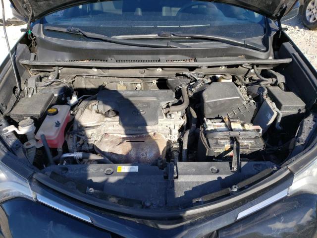 Photo 12 from auction – 2017 TOYOTA RAV4 LE with VIN 2T3BFREV2HW612854