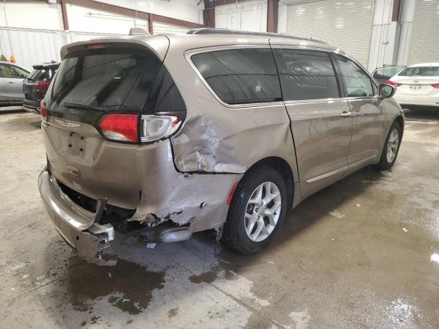 Photo 3 from auction – 2017 CHRYSLER PACIFICA T with VIN 2C4RC1BG1HR638287