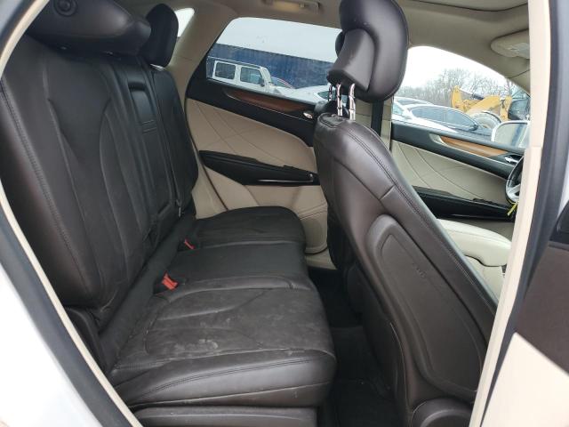 Photo 10 from auction – 2016 LINCOLN MKC RESERV with VIN 5LMCJ3D92GUJ02853