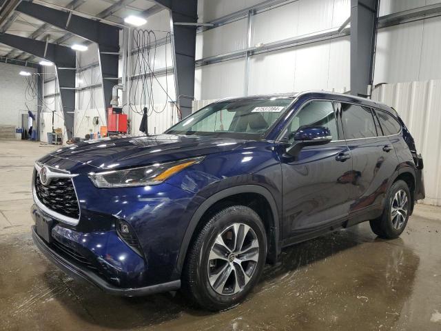 TOYOTA HIGHLANDER 2021 with VIN 5TDGZRBH1MS122672 - Photo from auction