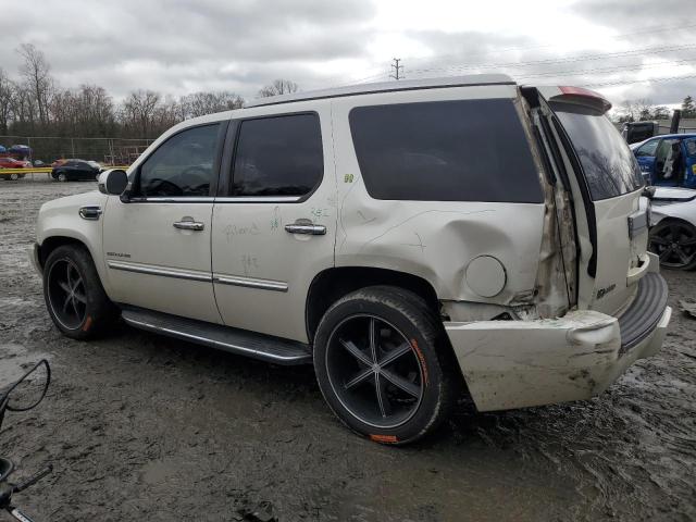 Photo 2 from auction – 2010 CADILLAC ESCALADE H with VIN 1GYUKEEJ3AR245800