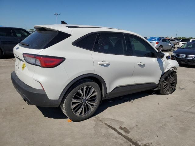 Photo 3 from auction – 2021 FORD ESCAPE SE with VIN 1FMCU0G60MUA10985