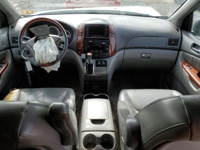 Photo 8 from auction – 2005 TOYOTA SIENNA XLE with VIN 5TDBA22C75S039732