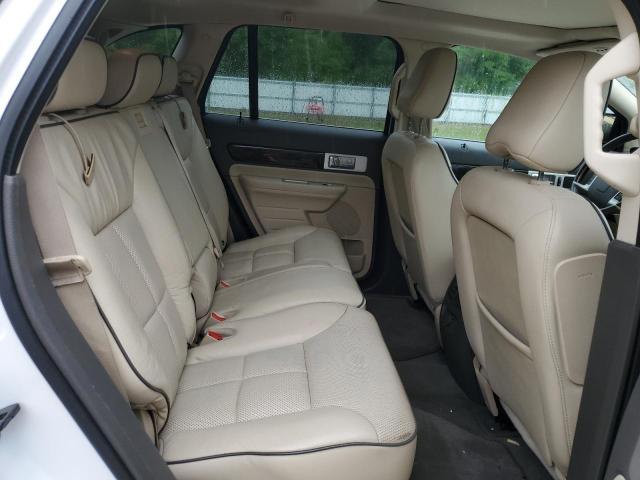 Photo 11 from auction – 2009 LINCOLN MKX with VIN 2LMDU88C39BJ03007