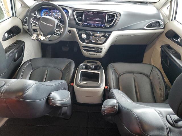 Zdjęcie 8 z aukcji – 2022 CHRYSLER PACIFICA T z VIN 2C4RC1BG1NR181668
