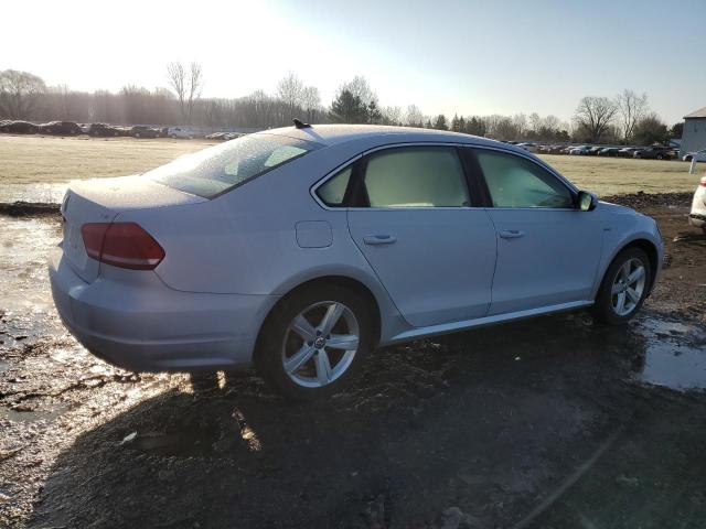 Photo 3 from auction – 2015 VOLKSWAGEN PASSAT S with VIN 1VWAT7A33FC096241