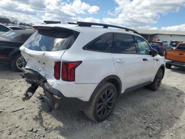 Photo 3 from auction – 2022 KIA SORENTO EX with VIN 5XYRHDLF0NG075192