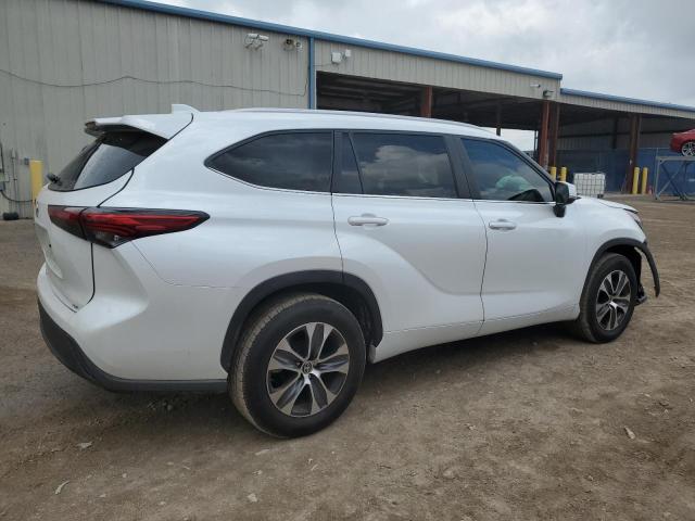 Photo 3 from auction – 2023 TOYOTA HIGHLANDER with VIN 5TDKDRAH9PS042275