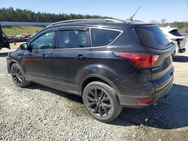 Photo 2 from auction – 2019 FORD ESCAPE SE with VIN 1FMCU0GD4KUB09756