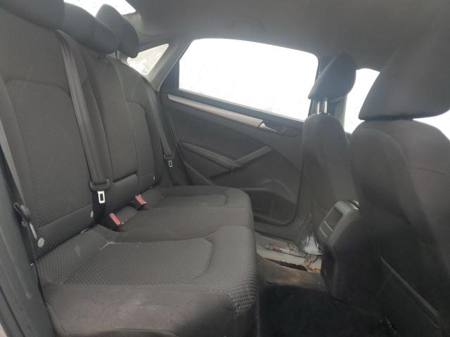 Photo 10 from auction – 2012 VOLKSWAGEN PASSAT S with VIN 1VWAP7A34CC087757