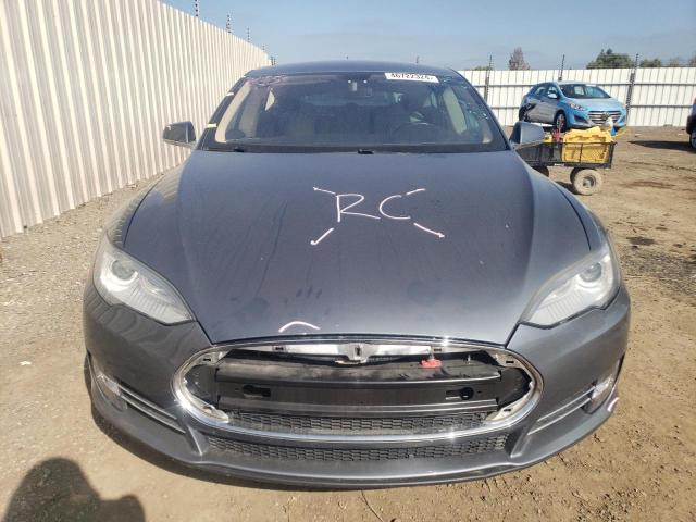 Photo 5 from auction – 2013 TESLA MODEL S with VIN 5YJSA1AC4DFP10109