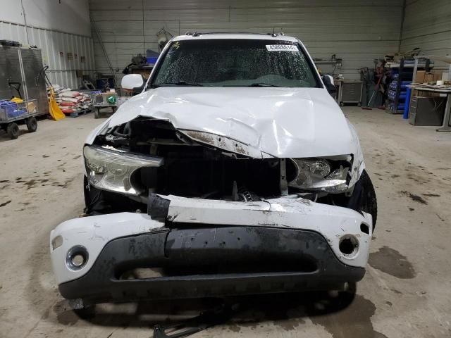 Photo 5 from auction – 2004 BUICK RAINIER CX with VIN 5GADT13S842172512