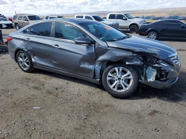 Photo 4 from auction – 2011 HYUNDAI SONATA SE with VIN 5NPEC4AC0BH135711