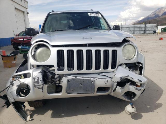 Photo 5 from auction – 2002 JEEP LIBERTY LI with VIN 1J4GL58K22W176941